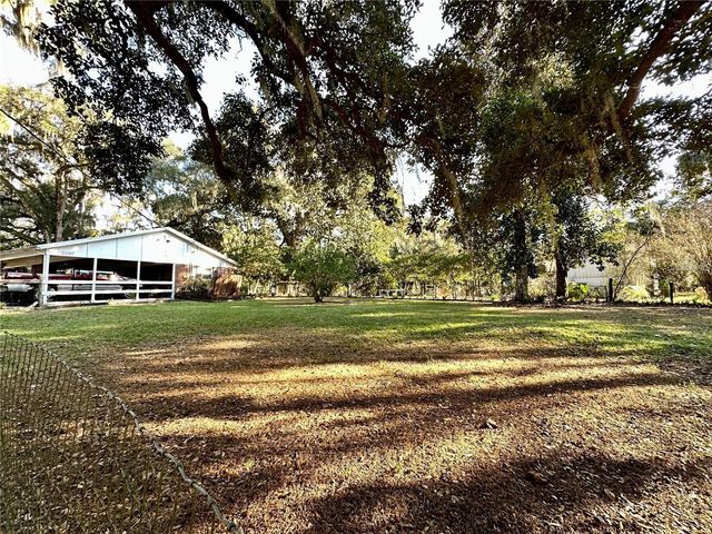 13565 NE 38TH AVENUE, Anthony, FL 32617