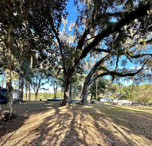 13565 NE 38TH AVENUE, Anthony, FL 32617