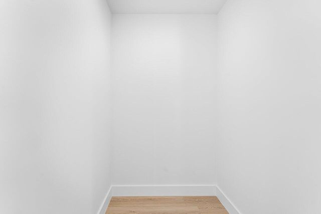 182 Lake Drive 5-101, Palm Beach Shores, FL 33404