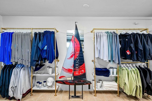 182 Lake Drive 5-101, Palm Beach Shores, FL 33404