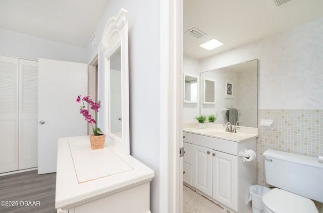 815 Ocean Shore Blvd Apt 12B, Ormond Beach, FL 32176