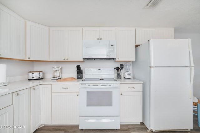 815 Ocean Shore Blvd Apt 12B, Ormond Beach, FL 32176