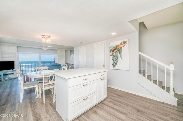 815 Ocean Shore Blvd Apt 12B, Ormond Beach, FL 32176