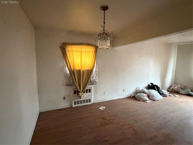 13526 219th Street, Laurelton, NY 11413