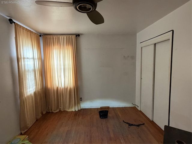 13526 219th Street, Laurelton, NY 11413