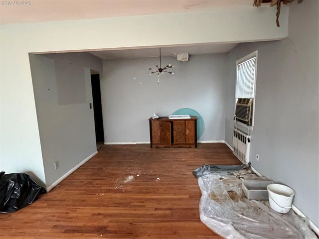 13526 219th Street, Laurelton, NY 11413