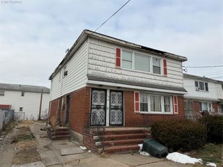 13526 219th Street, Laurelton, NY 11413