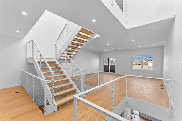 819 SE H Street, Bentonville, AR 72712