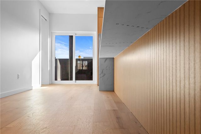 819 SE H Street, Bentonville, AR 72712