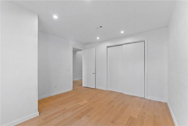 819 SE H Street, Bentonville, AR 72712