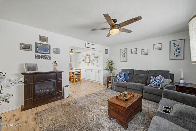 1623 W 6TH Avenue, Mesa, AZ 85202