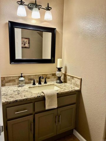40455 Via Tapadero, Murrieta, CA 92562