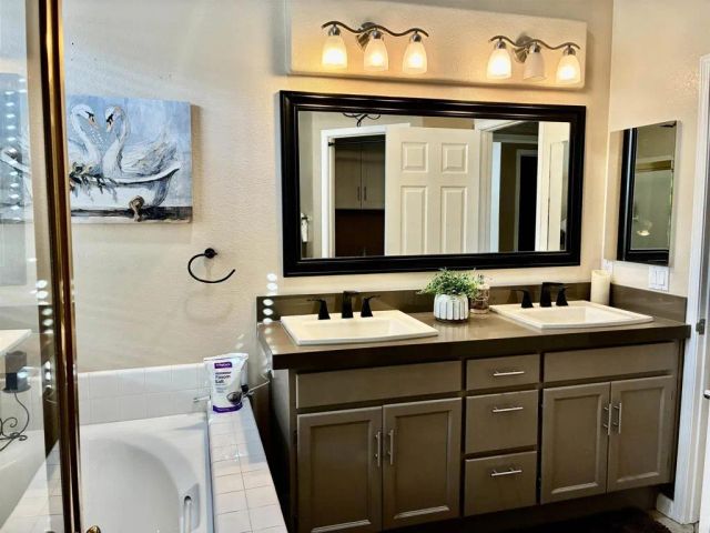 40455 Via Tapadero, Murrieta, CA 92562
