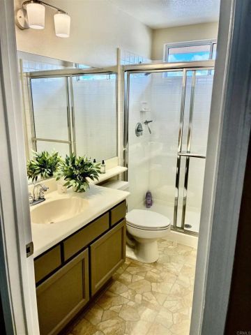 40455 Via Tapadero, Murrieta, CA 92562