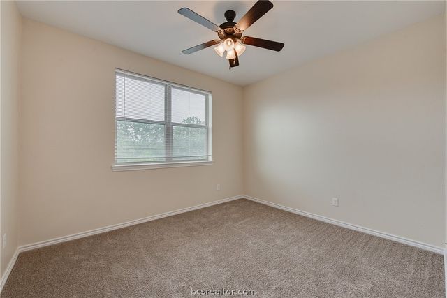 1915 Dartmouth Street 3037, College Station, TX 77840