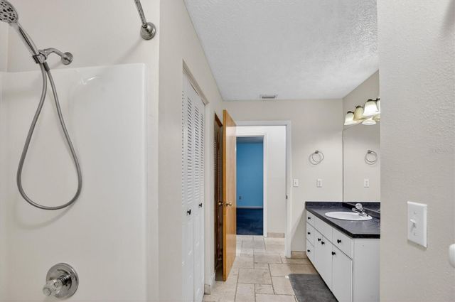 2725 W CHARING ROAD, Avon Park, FL 33825