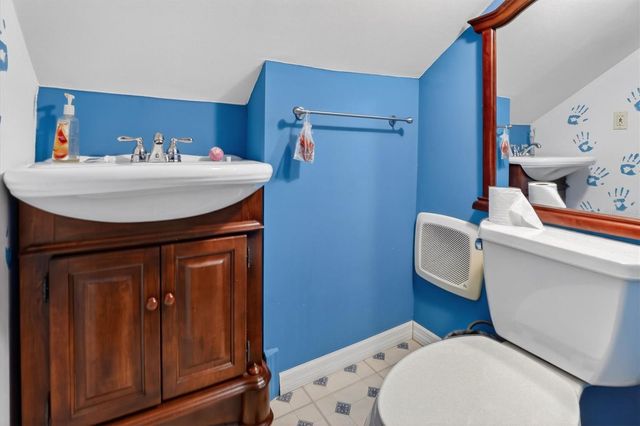 2725 W CHARING ROAD, Avon Park, FL 33825