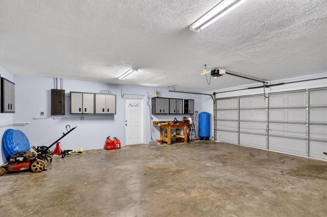 2725 W CHARING ROAD, Avon Park, FL 33825