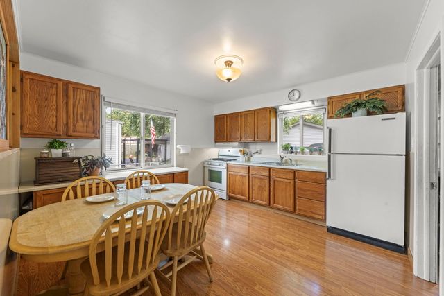 720 E Le Moyne Avenue, Lombard, IL 60148