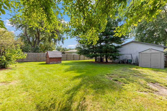 720 E Le Moyne Avenue, Lombard, IL 60148