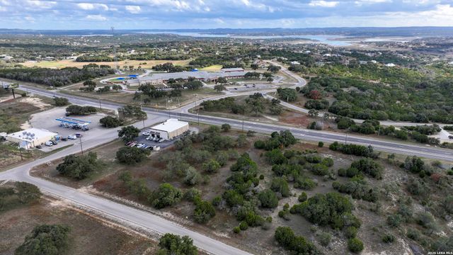 135 Zinnia, Spring Branch, TX 78070