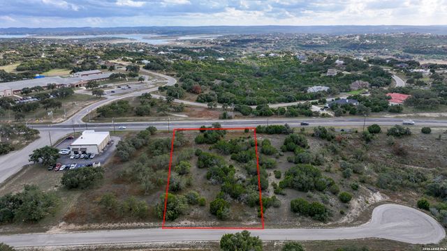 135 Zinnia, Spring Branch, TX 78070