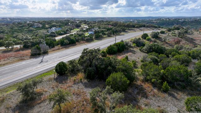 135 Zinnia, Spring Branch, TX 78070