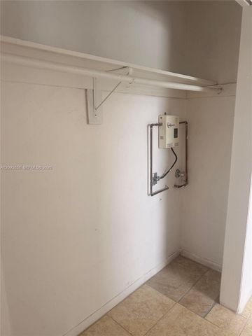 1945 SW 5th Place 5, Fort Lauderdale, FL 33312