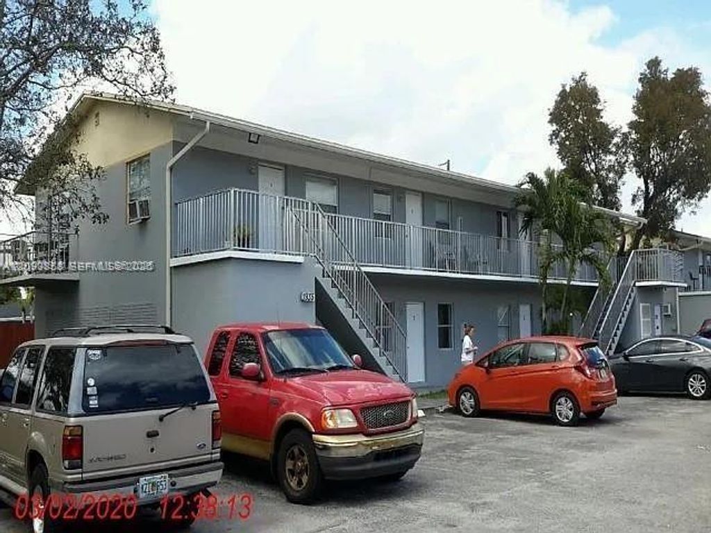 1945 SW 5th Place 5, Fort Lauderdale, FL 33312