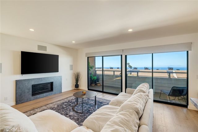 177 Calle Mayor, Redondo Beach, CA 90277
