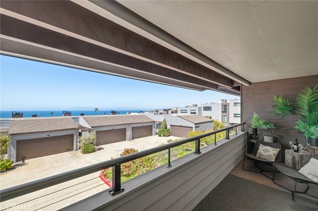 177 Calle Mayor, Redondo Beach, CA 90277
