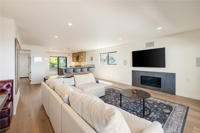 177 Calle Mayor, Redondo Beach, CA 90277