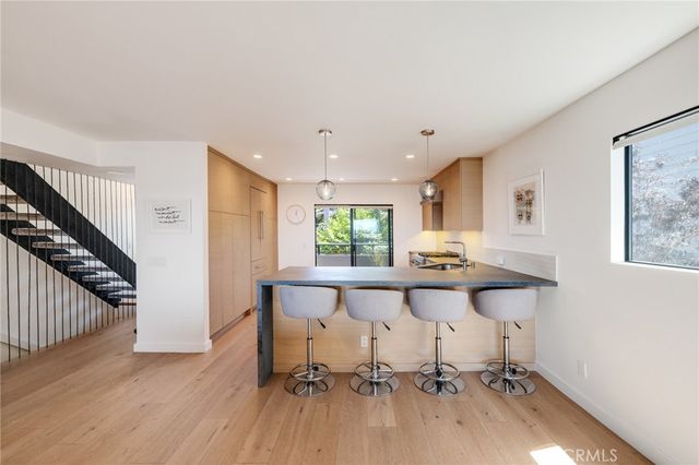 177 Calle Mayor, Redondo Beach, CA 90277