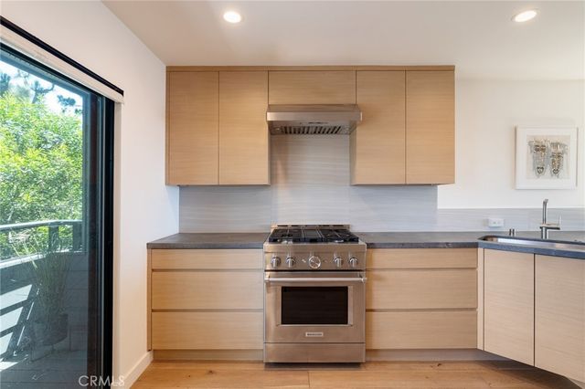 177 Calle Mayor, Redondo Beach, CA 90277