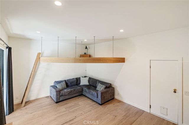 177 Calle Mayor, Redondo Beach, CA 90277