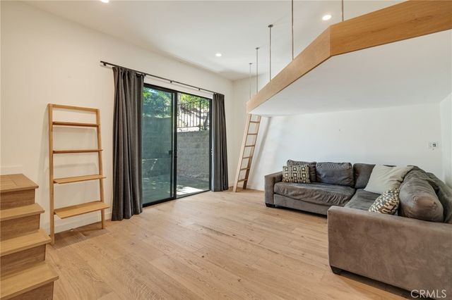 177 Calle Mayor, Redondo Beach, CA 90277