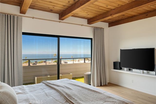 177 Calle Mayor, Redondo Beach, CA 90277