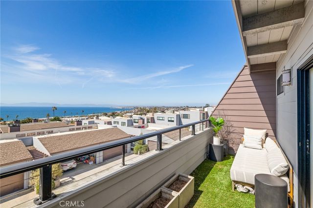 177 Calle Mayor, Redondo Beach, CA 90277