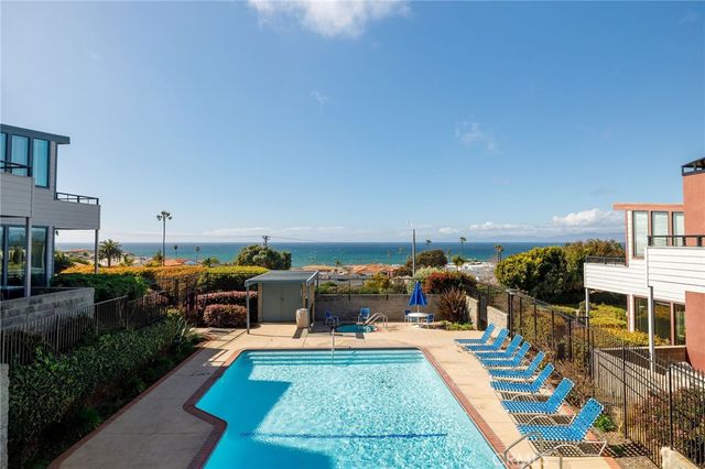 177 Calle Mayor, Redondo Beach, CA 90277
