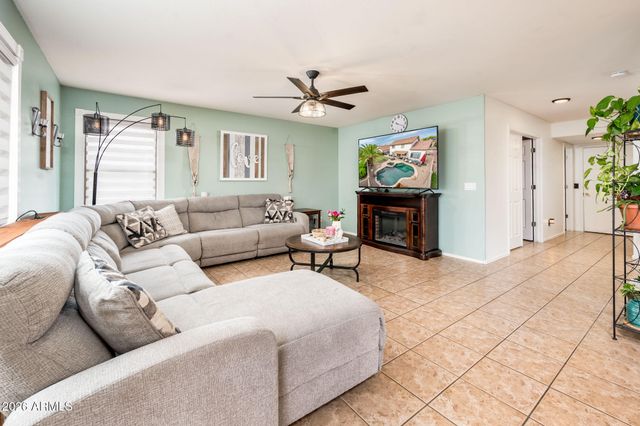 16185 N 158TH Avenue, Surprise, AZ 85374