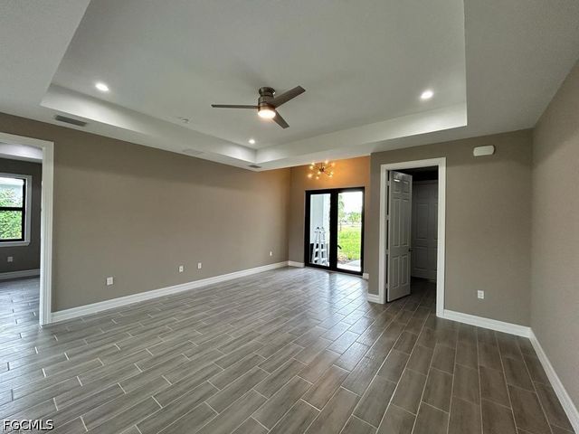4827 Everglades BLVD N, Naples, FL 34120