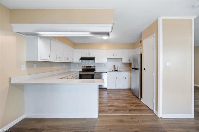 4404 Ocean View AVE, Virginia Beach, VA 23455