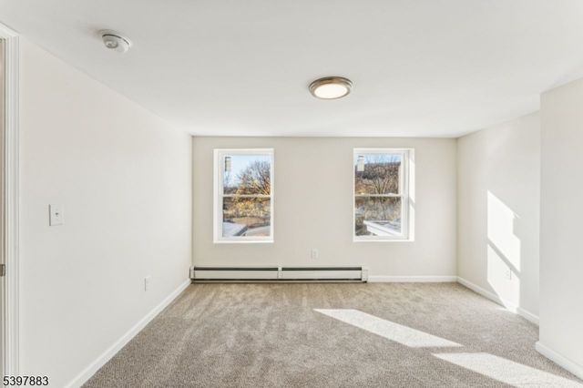 786 S Main St, Phillipsburg Town, NJ 08865