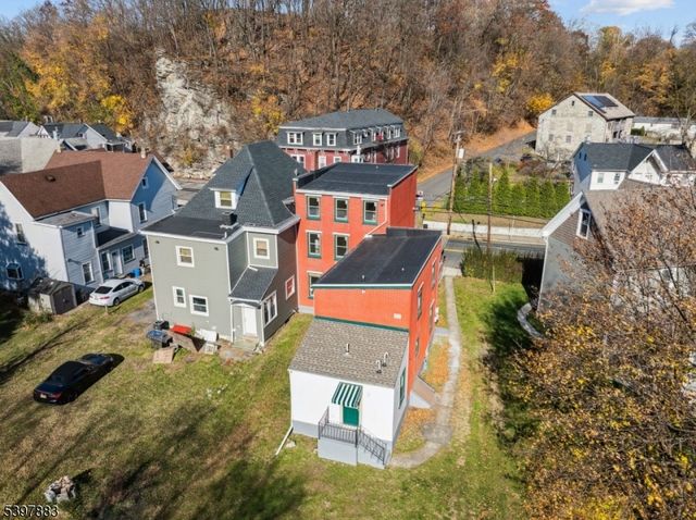 786 S Main St, Phillipsburg Town, NJ 08865