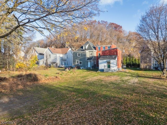 786 S Main St, Phillipsburg Town, NJ 08865