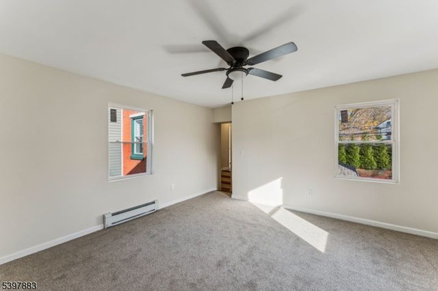 786 S Main St, Phillipsburg Town, NJ 08865