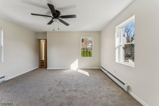 786 S Main St, Phillipsburg Town, NJ 08865