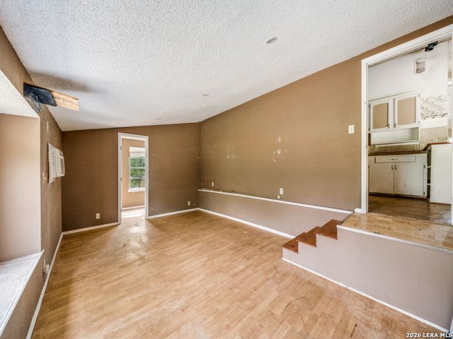 120 Center Creek Drive, Floresville, TX 78114