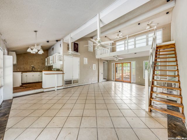 120 Center Creek Drive, Floresville, TX 78114
