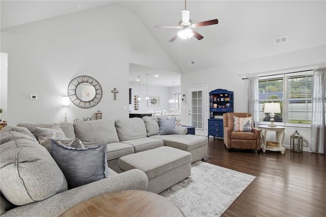 127 Shakleton Drive, Anderson, SC 29625